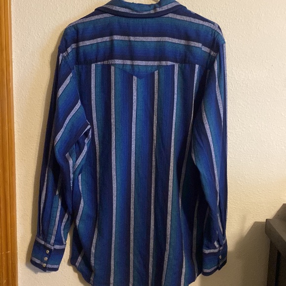 Wrangler western snap button down shirt size XL - Picture 5 of 5